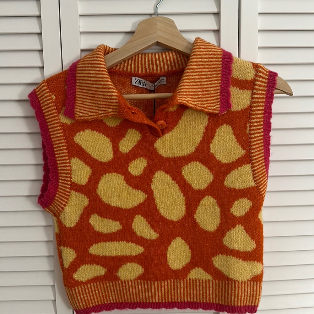 NWT Zara Fleece Vest
